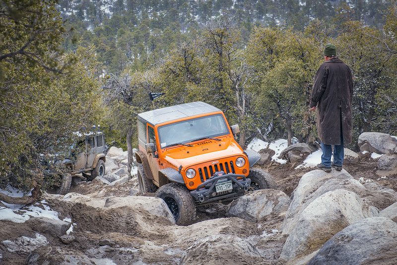 jeep navigating large rocks