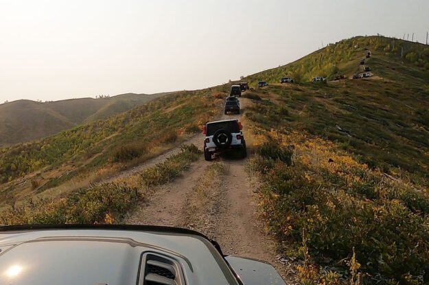 black hills jeeps going uphill