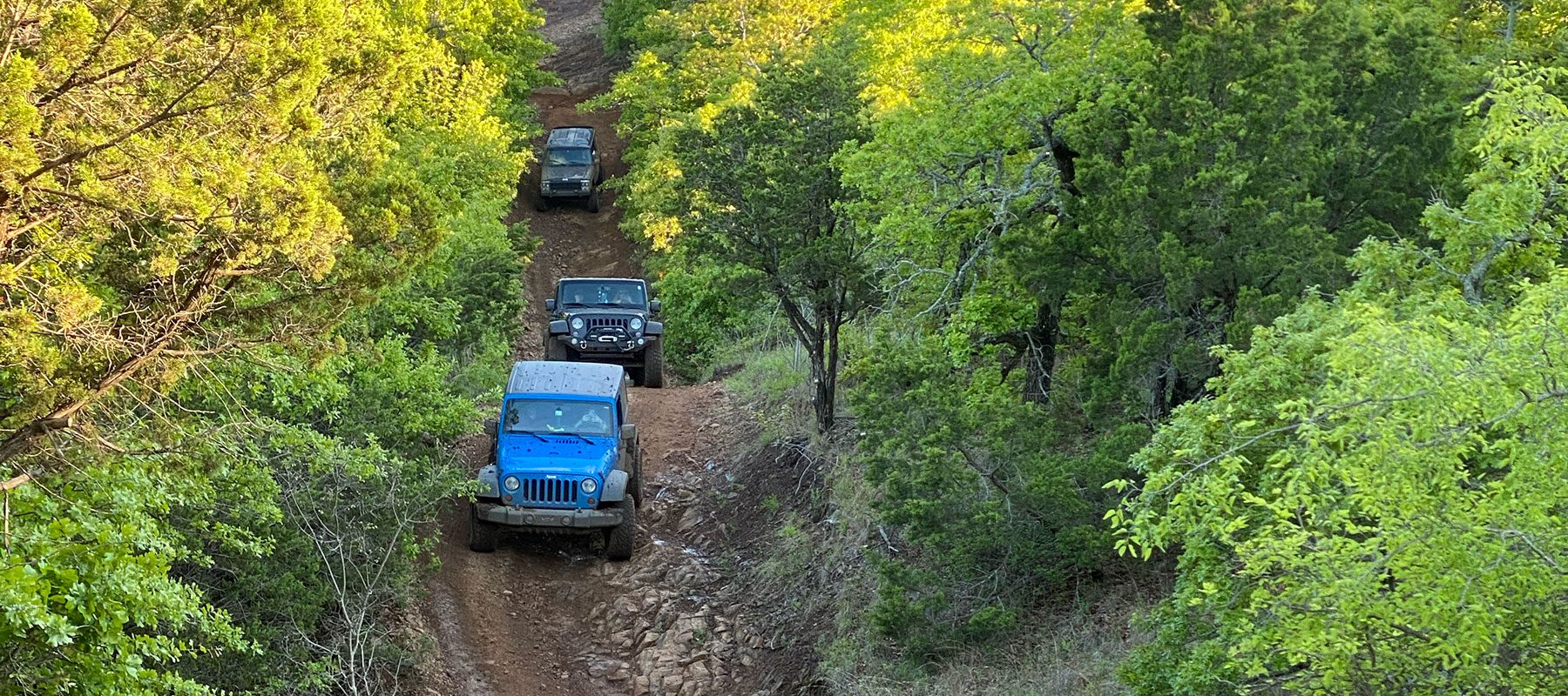 jeeps going downhill at cross bar ranch