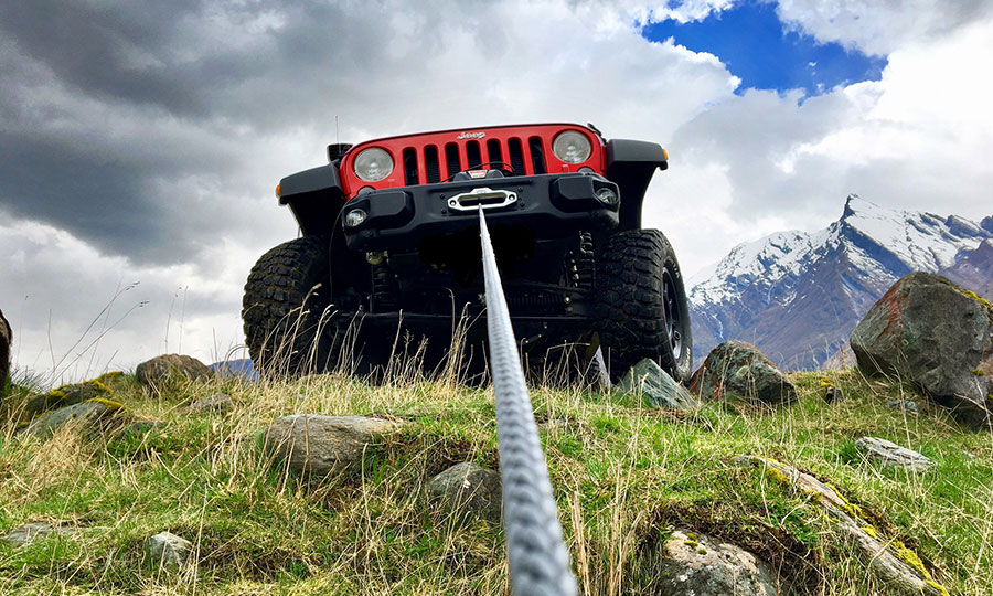 red jeep with winch
