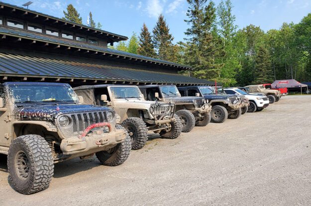 jeeps in row at drummond