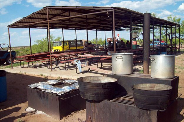 outdoor dining palo duro