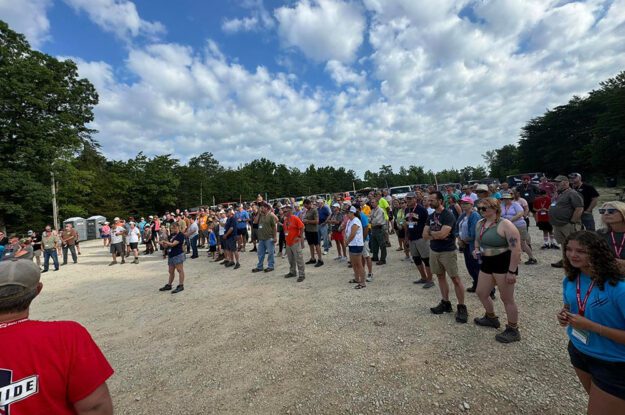 Crowd of Jeepers